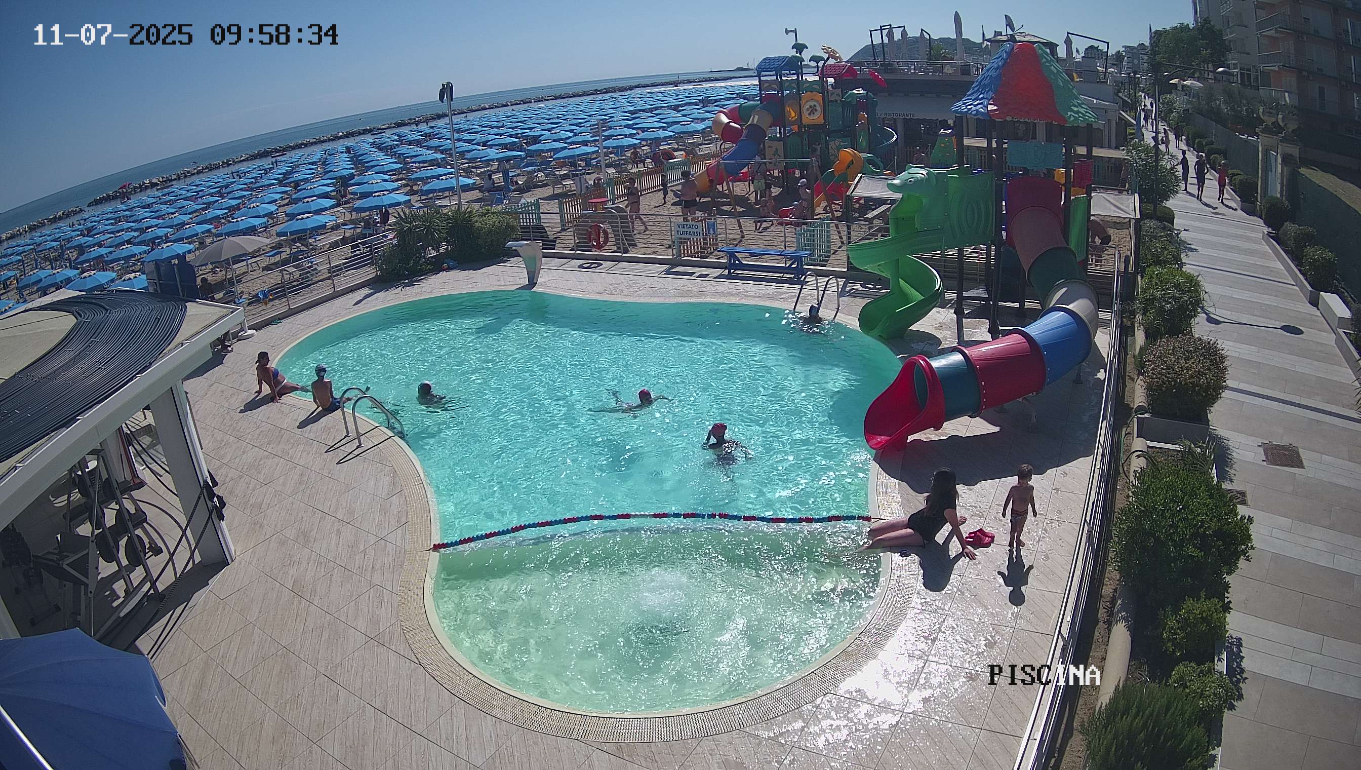 Webcam Altamarea, piscina a Cattolica