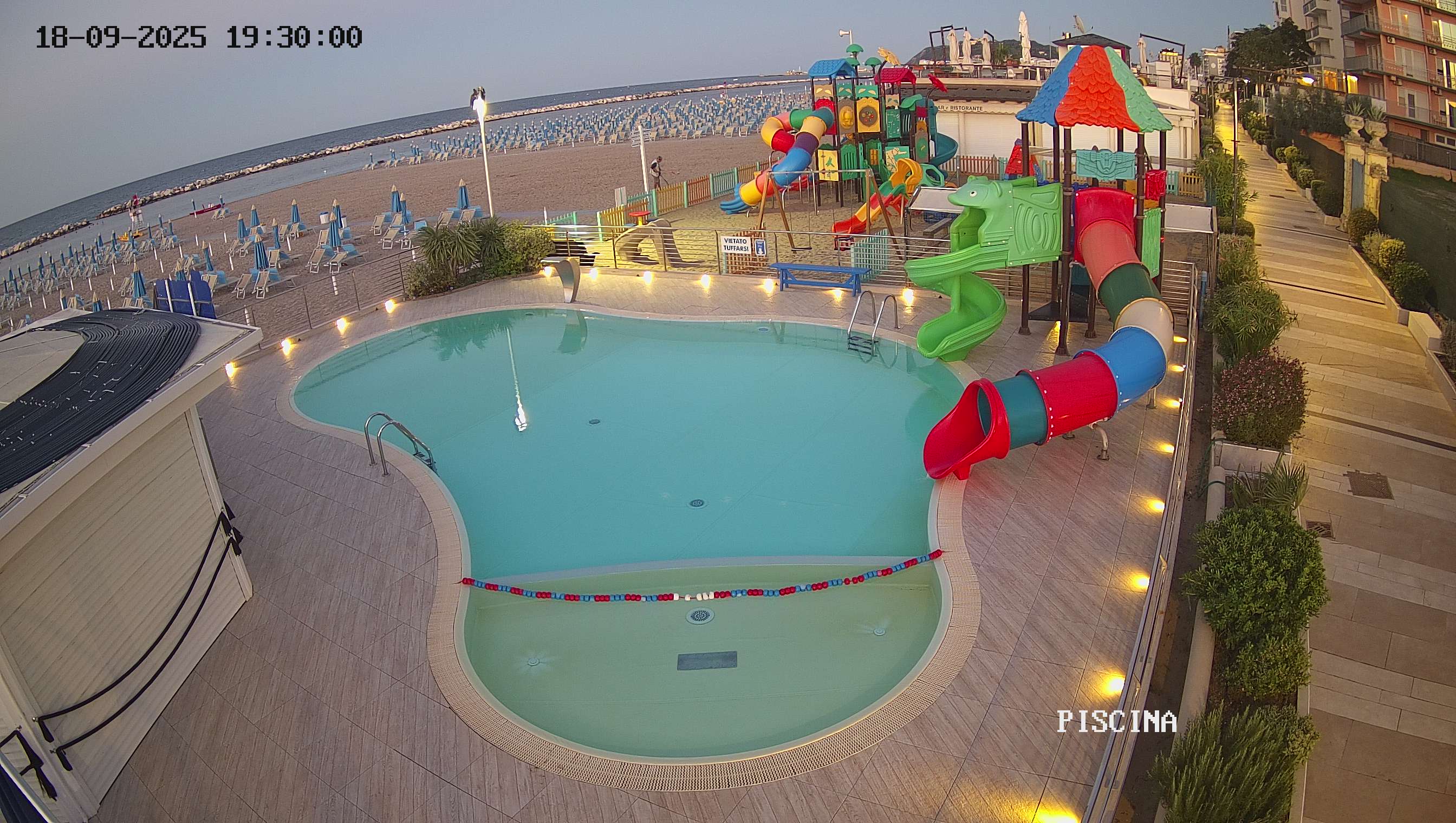 Webcam Altamarea, piscina a Cattolica